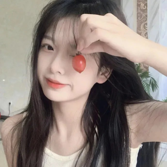 劳拉·马尔斯的眼睛
